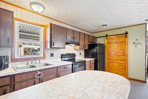 1435 E Conservation Dr, Princeton, IN 47670 photo 9
