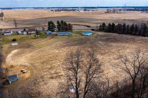 15712 Indianapolis Rd, Yoder, IN 46798 photo 3