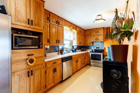 15712 Indianapolis Rd, Yoder, IN 46798 photo 13