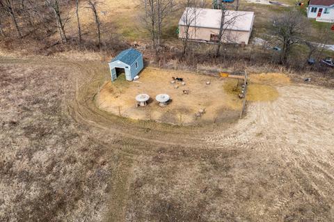 15712 Indianapolis Rd, Yoder, IN 46798 photo 4