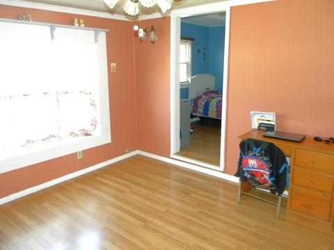 1027 S Circle Dr, Cromwell, IN 46732 photo 7