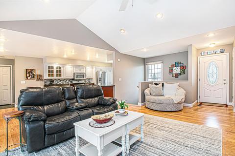 4370 E Fox Run Dr, Syracuse, IN 46567 photo 13