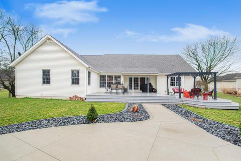 4370 E Fox Run Dr, Syracuse, IN 46567 photo 5