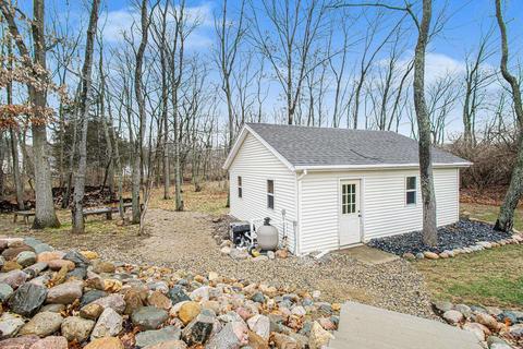 4370 E Fox Run Dr, Syracuse, IN 46567 photo 10