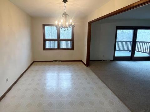 6461 E Cox Dr, Bloomington, IN 47408 photo 6