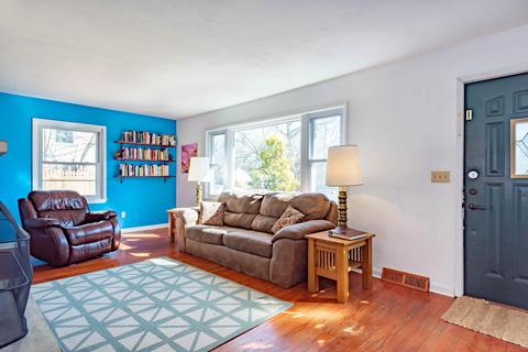 1406 S Nancy St, Bloomington, IN 47401 photo 2