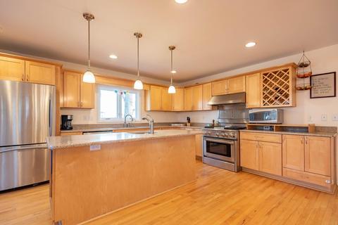 1406 S Nancy St, Bloomington, IN 47401 photo 8
