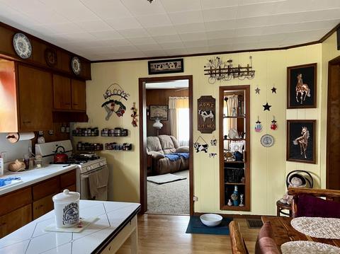 1104 Maple St, Mitchell, IN 47446 photo 11