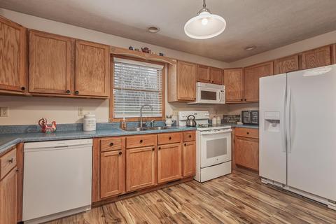 101 Park Ln, Oolitic, IN 47451 photo 9