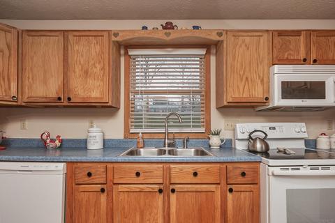 101 Park Ln, Oolitic, IN 47451 photo 10