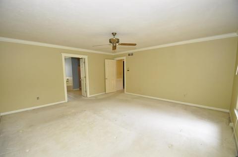 16987 Stonegate Ct, Granger, IN 46530 photo 17