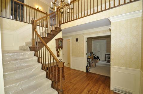 16987 Stonegate Ct, Granger, IN 46530 photo 3