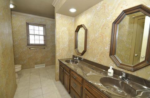16987 Stonegate Ct, Granger, IN 46530 photo 23