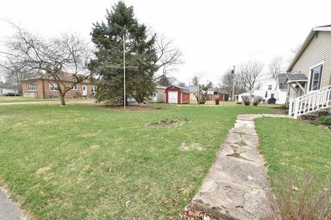 206 N Jackson Ave, Fowler, IN 47944 photo 2