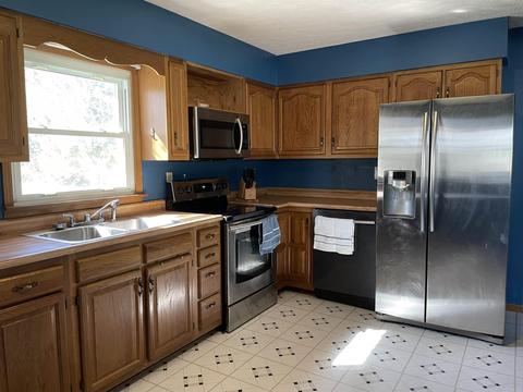 1233 Peerless Rd, Bedford, IN 47421 photo 3