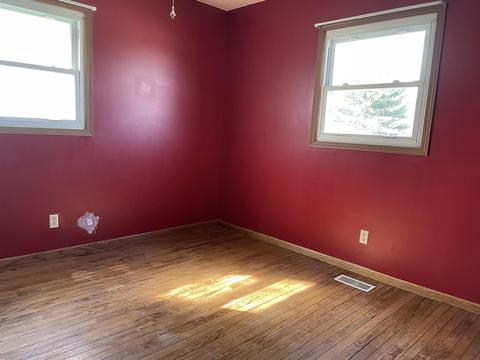 1233 Peerless Rd, Bedford, IN 47421 photo 9