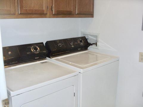 705 E Pepperridge Dr, Bloomington, IN 47401 photo 3
