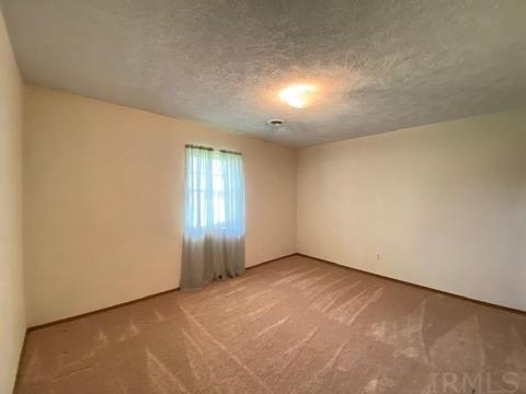 98 Pine Meadows Ct, Jasper, IN 47546 photo 9