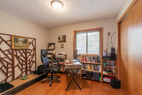 1809 E Thornton Dr, Bloomington, IN 47401 photo 17