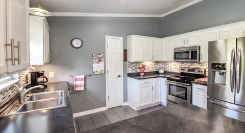 441 E Cardinal Glen Dr, Bloomington, IN 47401 photo 11