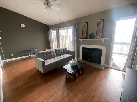 1956 E Waters Edge Dr, Bloomington, IN 47401 photo 6