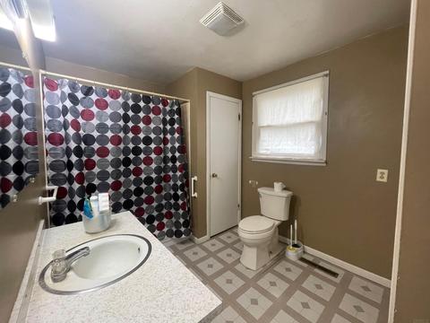 412 E 7th St, Brookston, IN 47923 photo 11