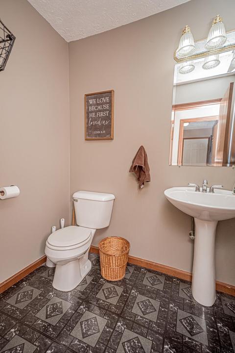 4330 E 200 S, Lagrange, IN 46761 photo 28