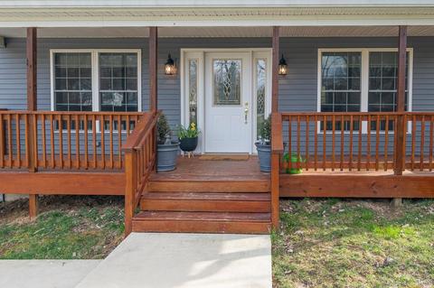 936 E Miller Dr, Bloomington, IN 47401 photo 2