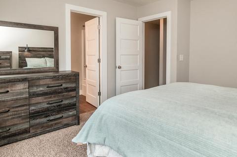936 E Miller Dr, Bloomington, IN 47401 photo 29