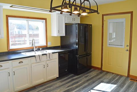 523 E Jefferson St, Fairmount, IN 46928 photo 11