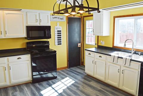 523 E Jefferson St, Fairmount, IN 46928 photo 10
