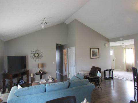 407 Heritage Dr, Delphi, IN 46923 photo 10