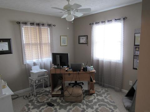 407 Heritage Dr, Delphi, IN 46923 photo 17