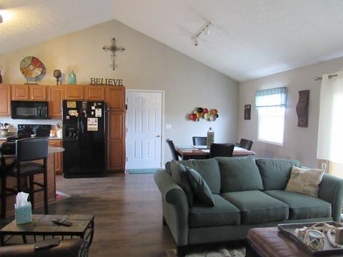 407 Heritage Dr, Delphi, IN 46923 photo 8