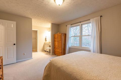 1020 E Jennifer Ct, Bloomington, IN 47401 photo 23
