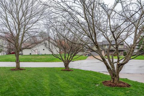 1020 E Jennifer Ct, Bloomington, IN 47401 photo 4