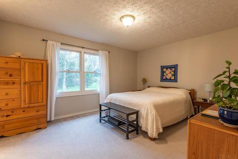 1020 E Jennifer Ct, Bloomington, IN 47401 photo 22