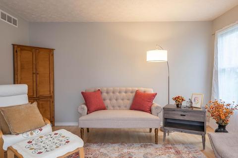 1020 E Jennifer Ct, Bloomington, IN 47401 photo 8