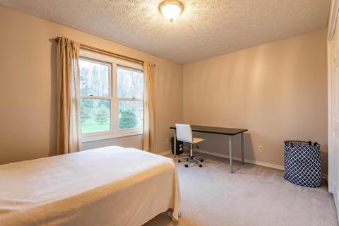 1020 E Jennifer Ct, Bloomington, IN 47401 photo 29