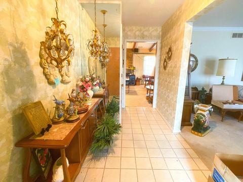 2811 Devon Dr, Fort Wayne, IN 46815 photo 5