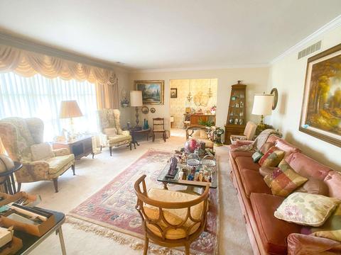 2811 Devon Dr, Fort Wayne, IN 46815 photo 3