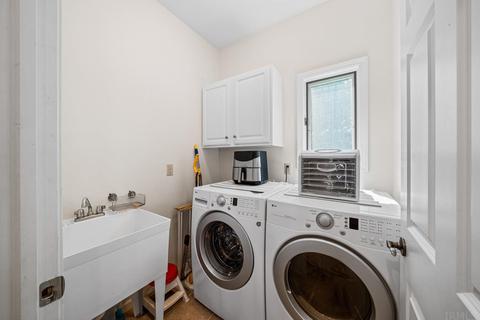 51793 Sagecrest Dr, Granger, IN 46530 photo 12