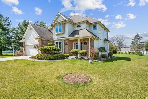 51793 Sagecrest Dr, Granger, IN 46530 photo 1