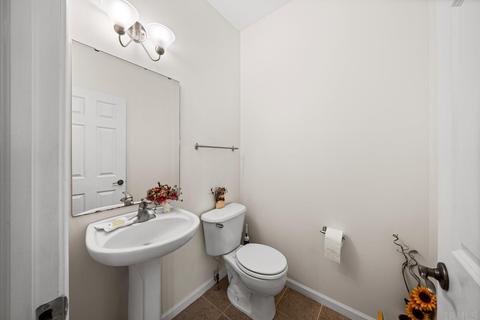 51793 Sagecrest Dr, Granger, IN 46530 photo 5