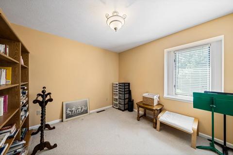 51793 Sagecrest Dr, Granger, IN 46530 photo 17