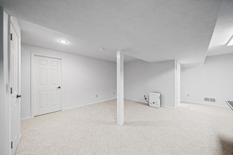 51793 Sagecrest Dr, Granger, IN 46530 photo 23