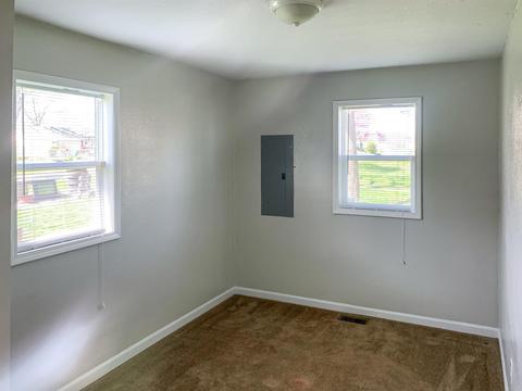 103 W Grissom Ave, Mitchell, IN 47446 photo 13
