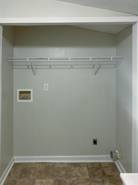 103 W Grissom Ave, Mitchell, IN 47446 photo 17