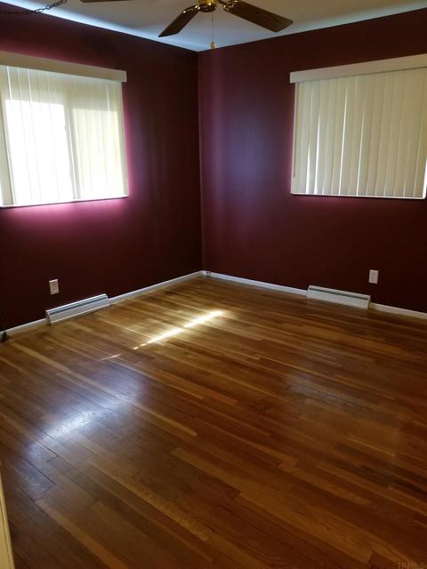 700 Emerald St, Elkhart, IN 46514 photo 3