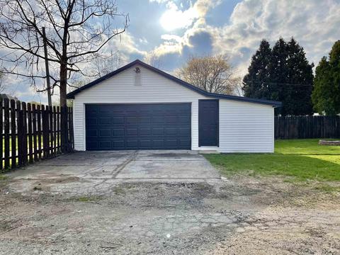 415 E Covell St, Garrett, IN 46738 photo 5